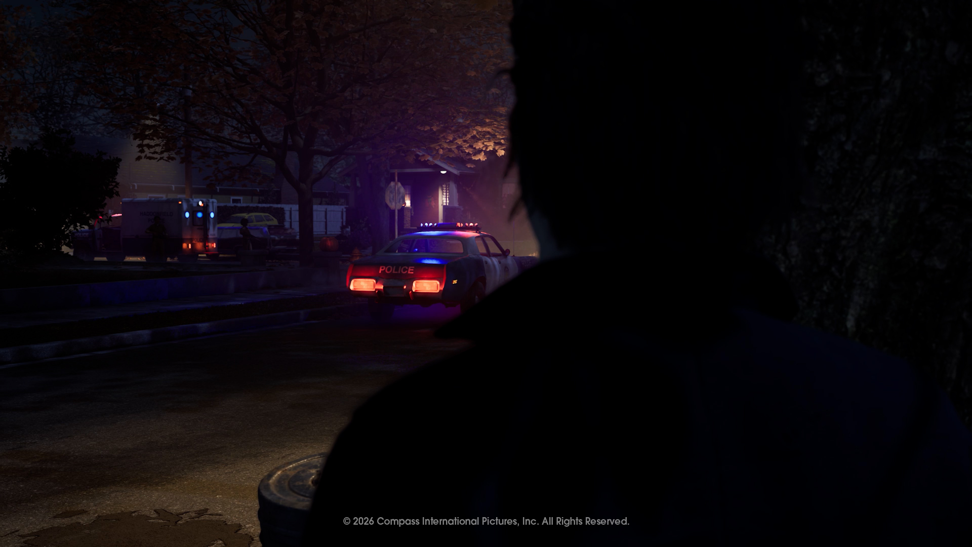 Michael Myers observes police activity in official Halloween multiplayer footage